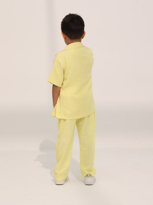 Junior's linen set in yellow