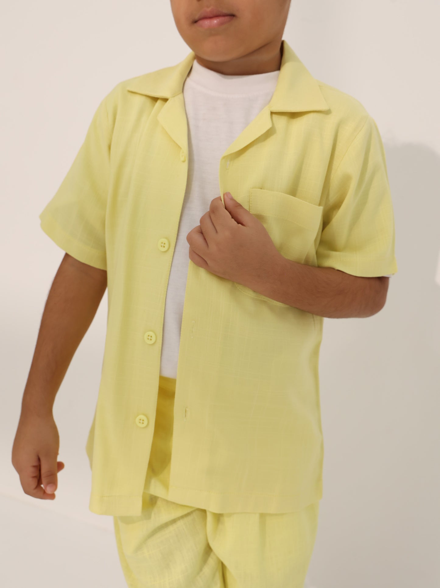 Junior's linen set in yellow