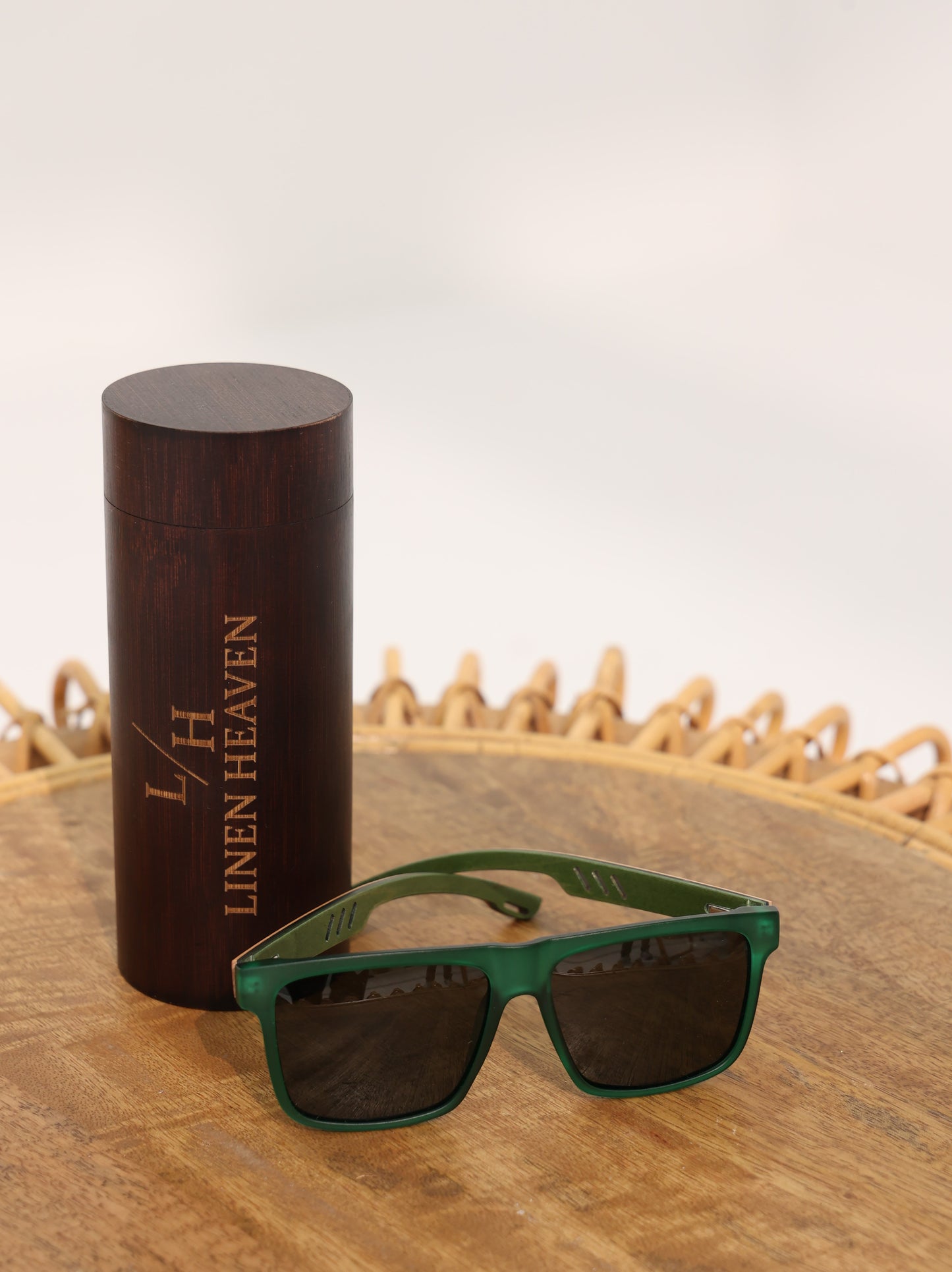 Bamboo Wood Sunglasses in blue