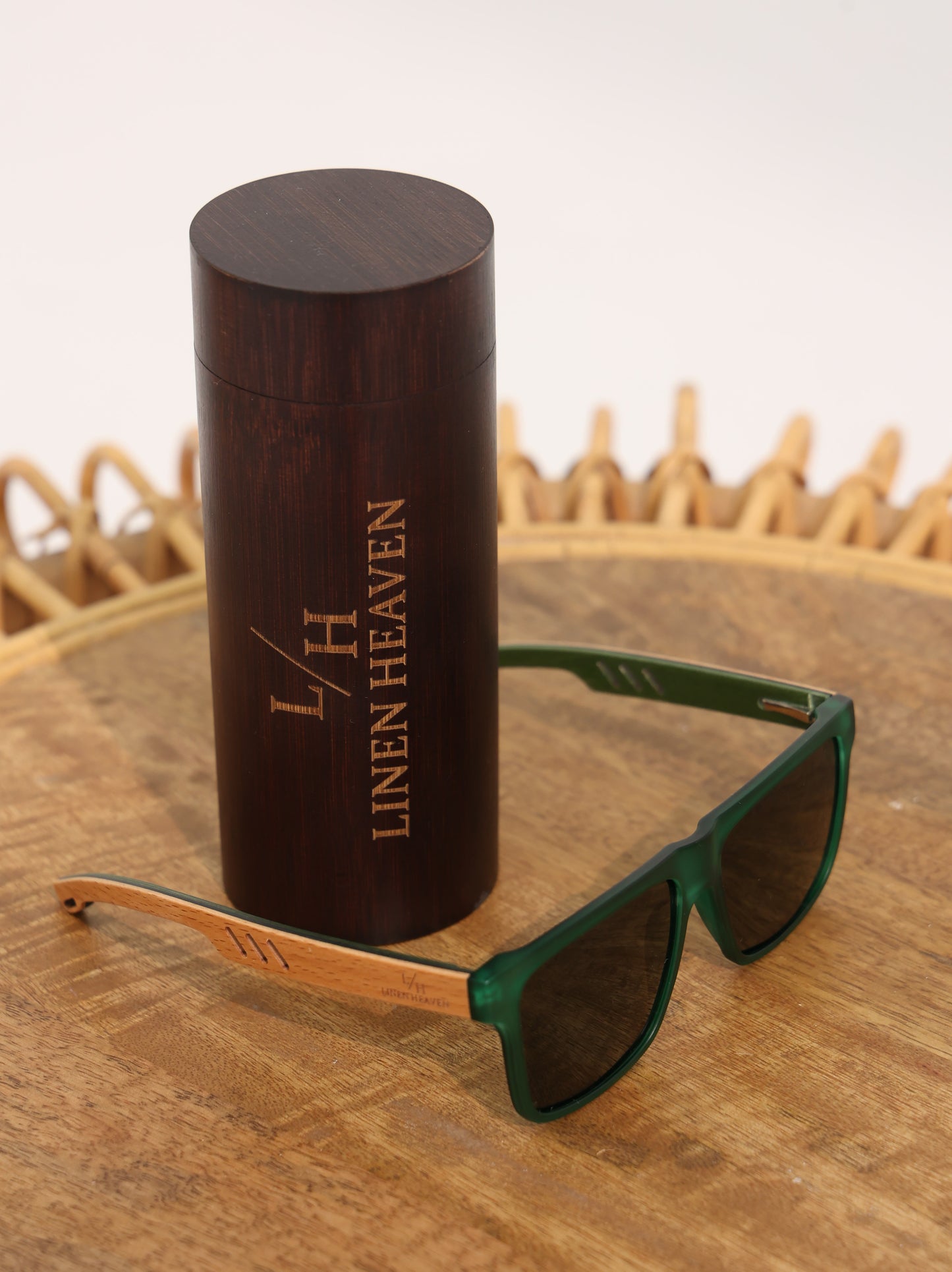 Bamboo Wood Sunglasses in brown