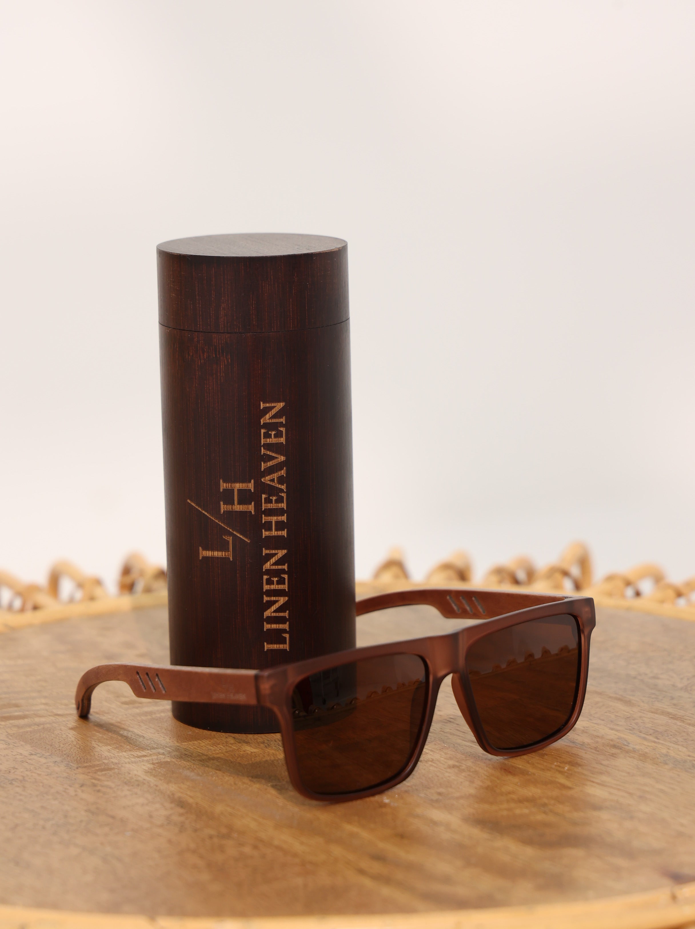 Bamboo Wood Sunglasses in brown