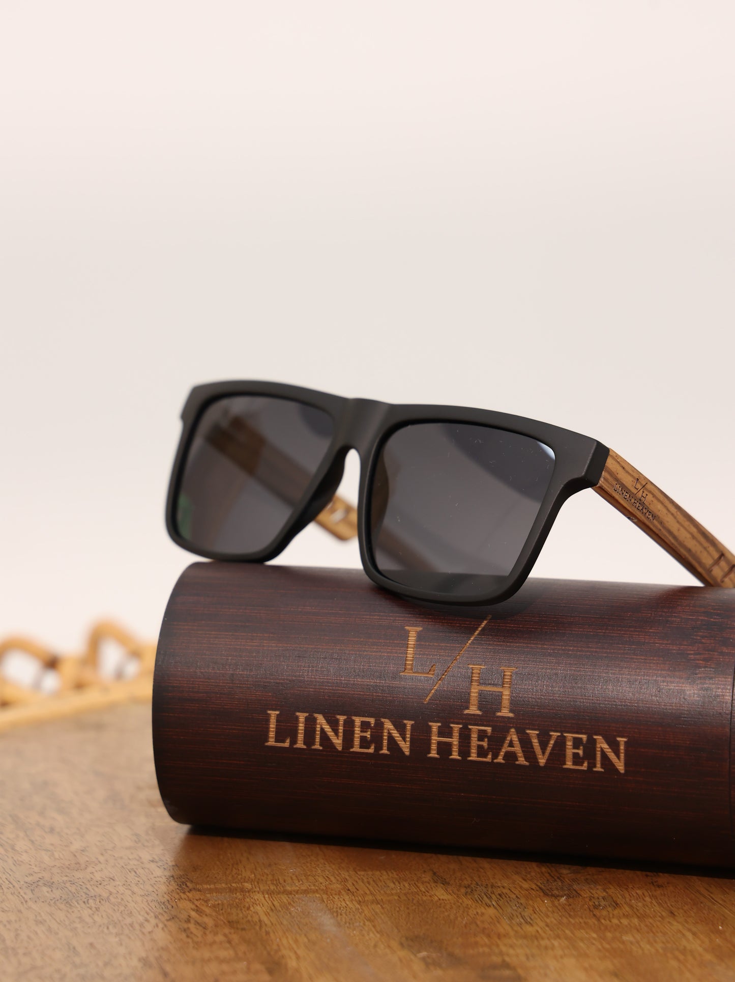 Bamboo Wood Sunglasses in black